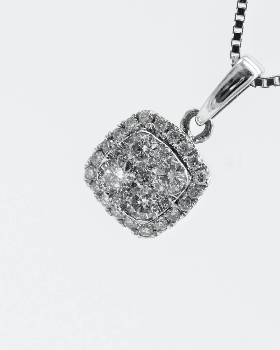 necklace 04 c necklace 04 c